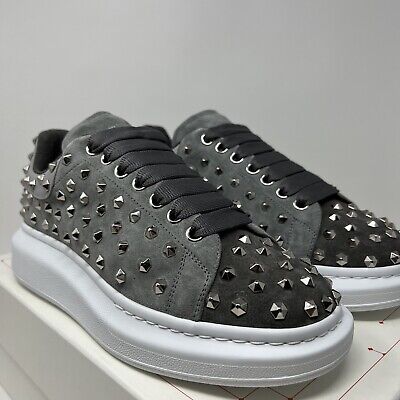 Alexander McQueen Suede Studded Men's Sneakers 41.5 EU / 8.5 Alexander McQueen Suede Studded Men's Sneakers 41.5 EU / 8.5