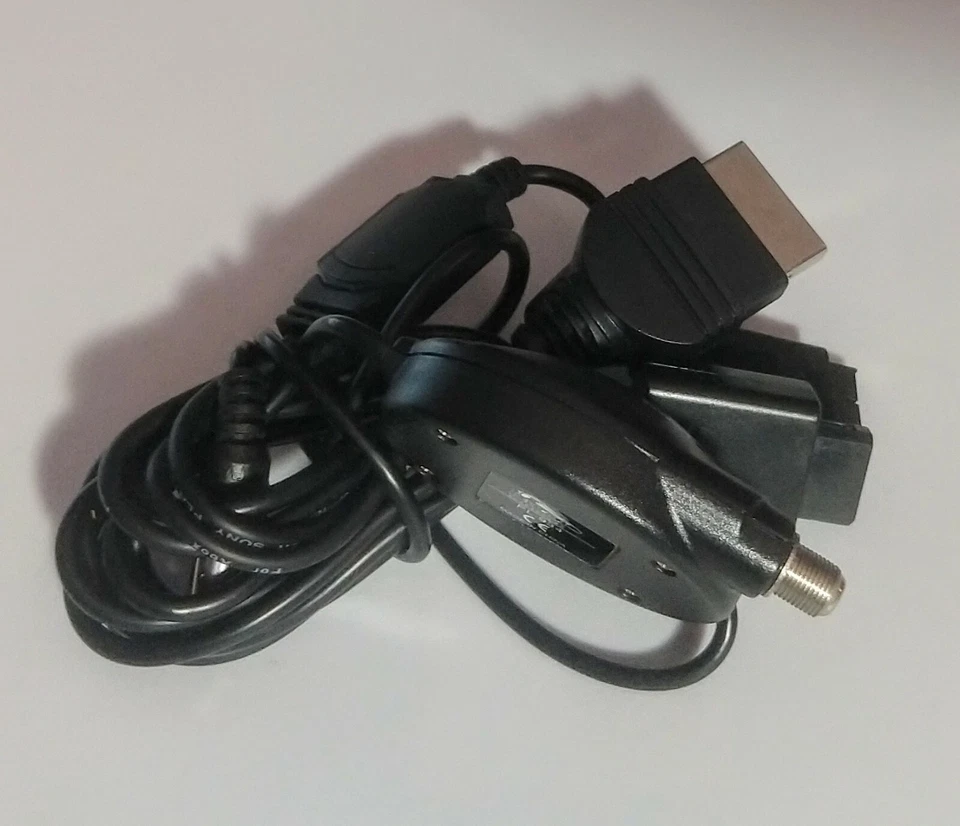 Pelican Universal RF Adapter Switch for PS2/PS1 Xbox GameCube Super Nintendo N64 - Image 2 of 2