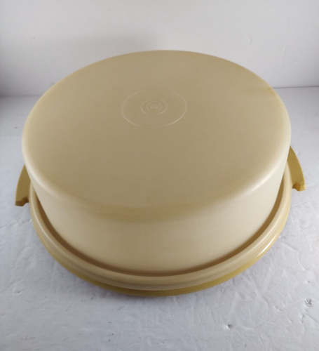Vintage Tupperware Pie Cake Keeper Carrier Harvest Gold 719-2 w Lid 720 - Picture 3 of 9