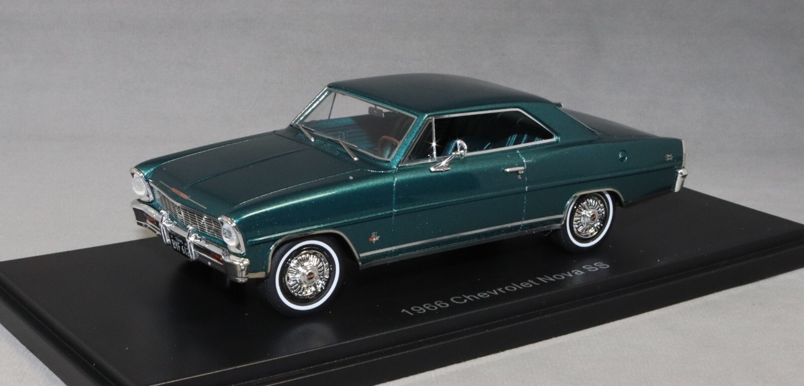 Neo Models Chevrolet Nova SS in Dark Green Metallic 1966 47235 1/43 NEW