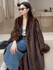 2025 Luxury Warm Mink Fur Coat Womens Winter New Style Warm Mink Fur Long Jacket