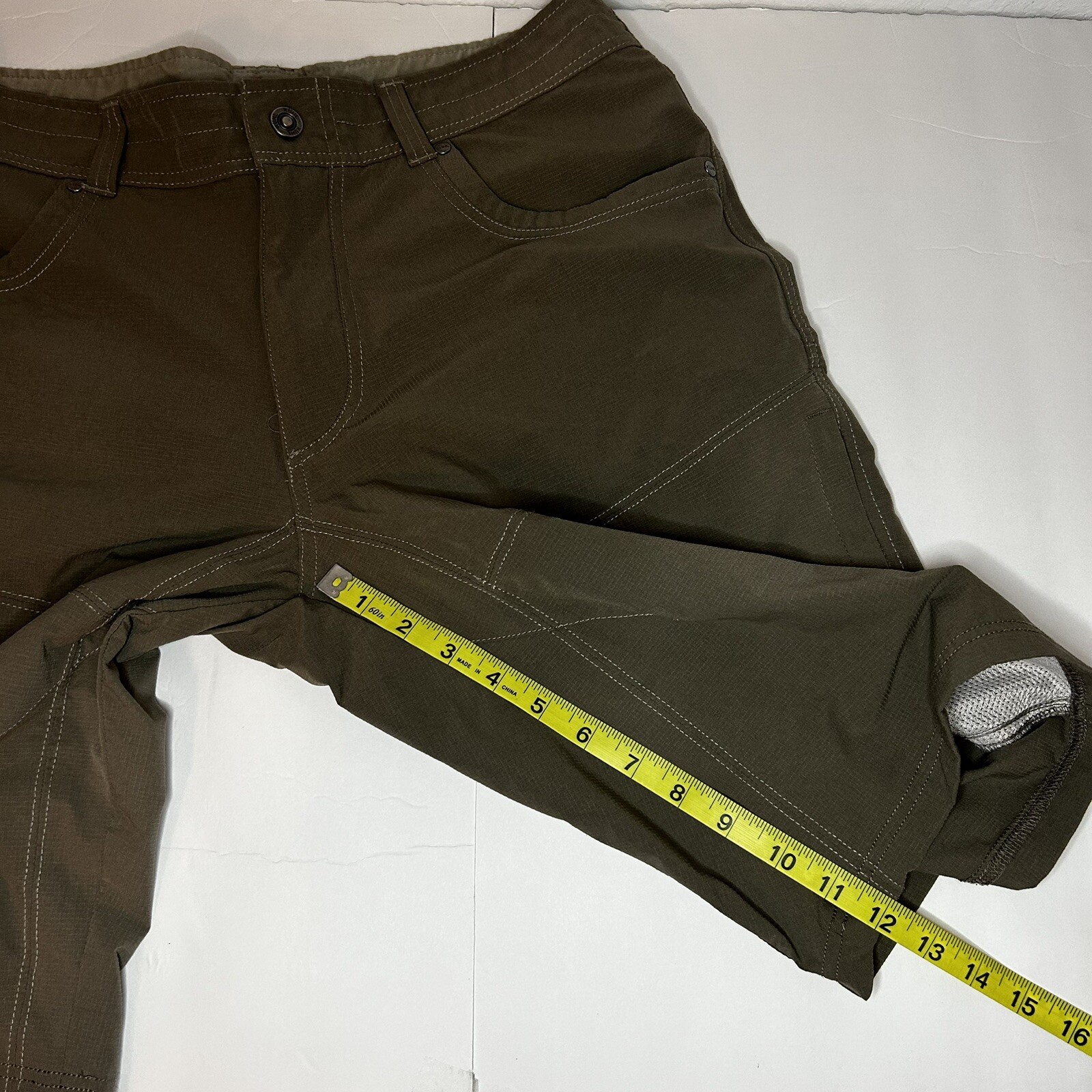 KUHL Silencr Kargo Shorts Size 34x 12”inseam 7 Pockets Hiking Storm