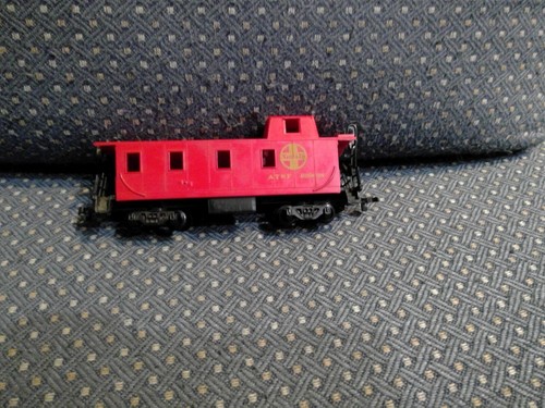 Santa Fe Caboose HO Scale no. 999628 by Bachmann - Picture 3 of 5