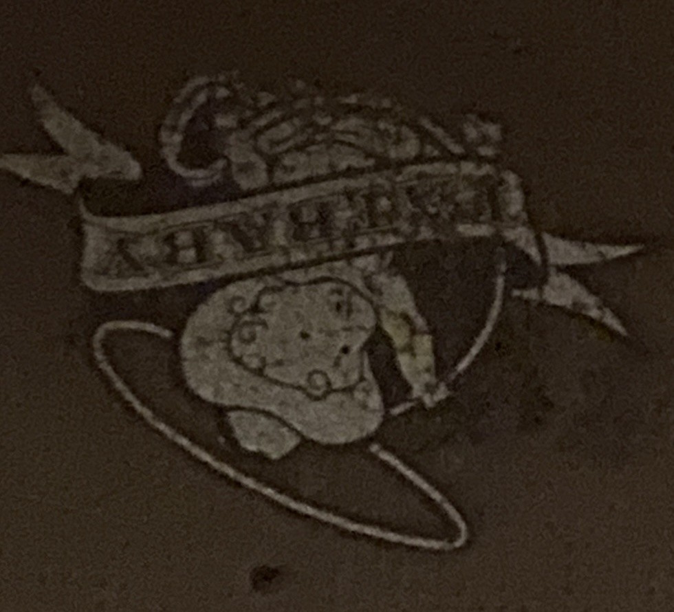 Picture 4 of 9