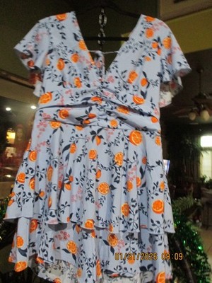 SHEIN ADORABLE ROMPER! LITE BLUE&ORANGES FLATERING SKIT OVER SHORTS SIZE L
