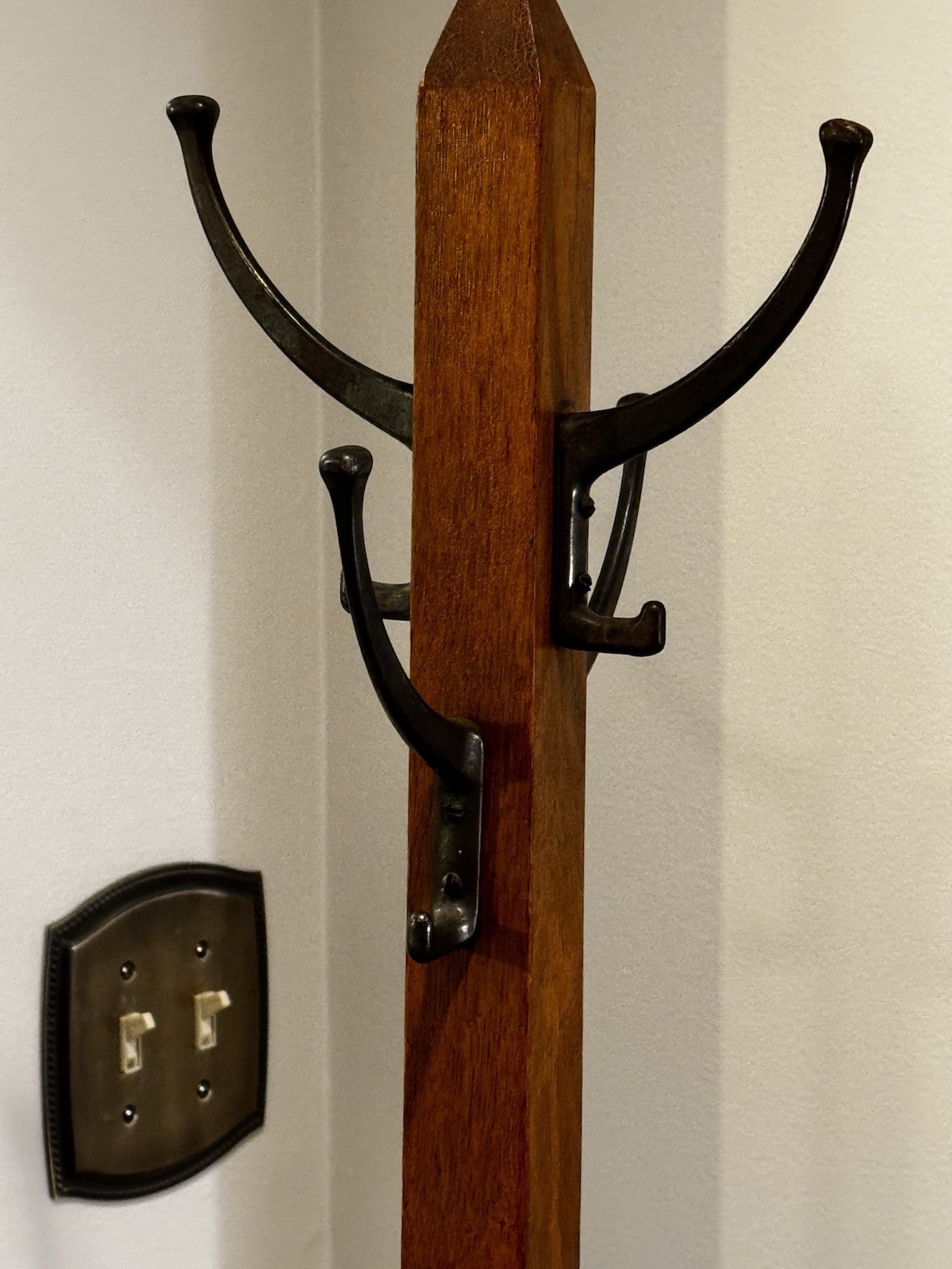 Vintage 1950's Industrial Wood Coat Tree Hat Rack Transitional