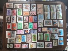 VIETNAM : lot de 50 timbres 