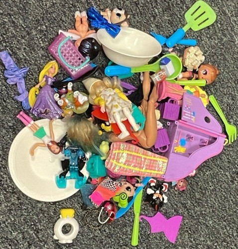 Misc Grab Bag Random Toy Lot Resellers Collectibles Just Under 2 Lbs - 第 1/10 張圖片