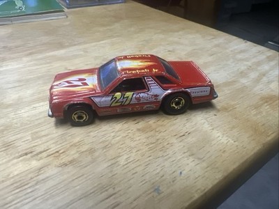 1981 Hot Wheels frontrunner Fairmont Red 27 Car
