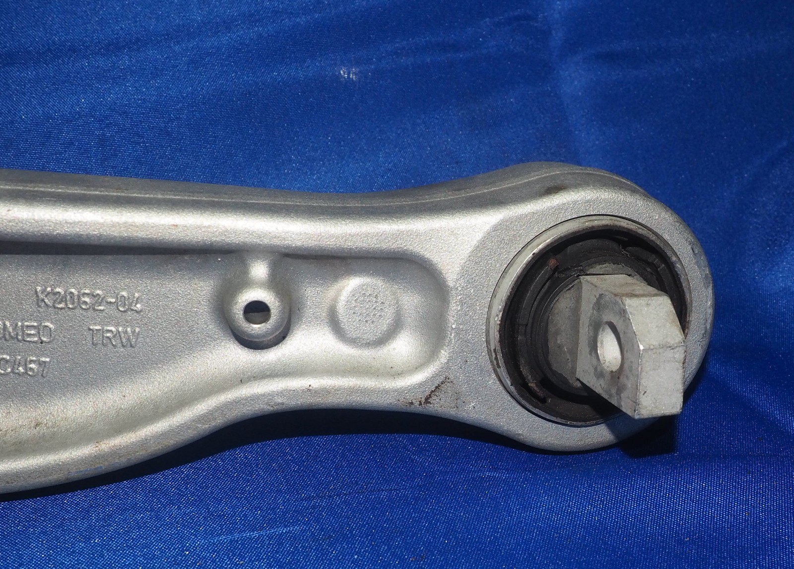 2022-2026 Maserati MC20 MCPura Left Rear Lower Axle Control Arm 1500 Mi *Note*