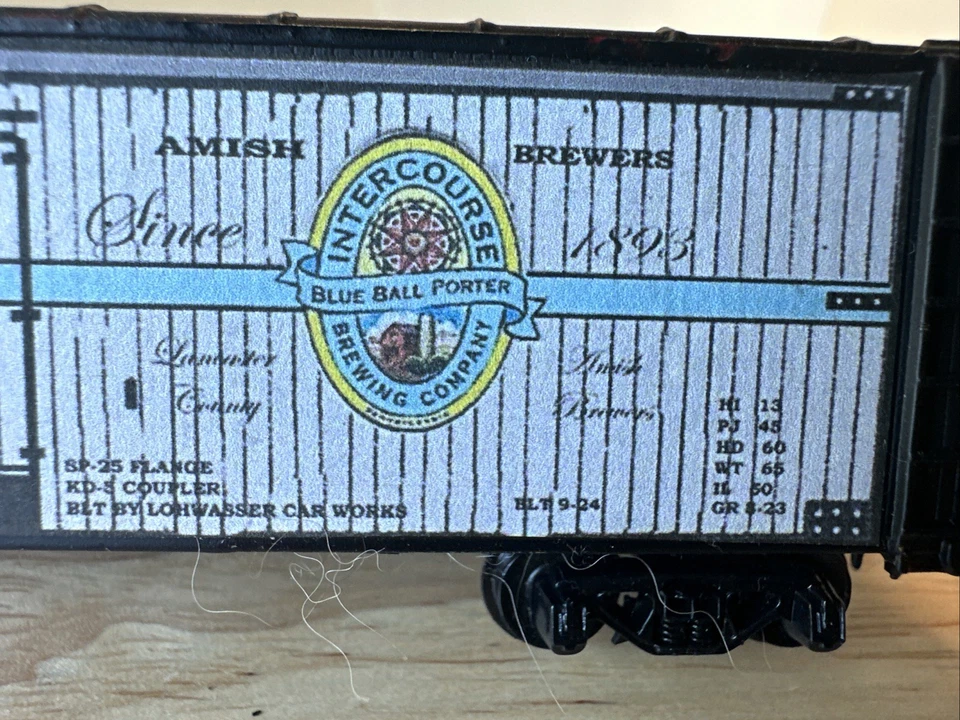 CUSTOM LETTERING HO SCALE NYC BILLBOARD BEER REEFER INTERCOURSE BREWING COMPANY - Image 4 of 4