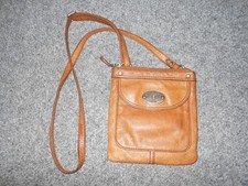 FOSSIL RETRO EDITION MADDOX MINI TAN LEATHER 8.25X7.5 CROSSBODY BAG