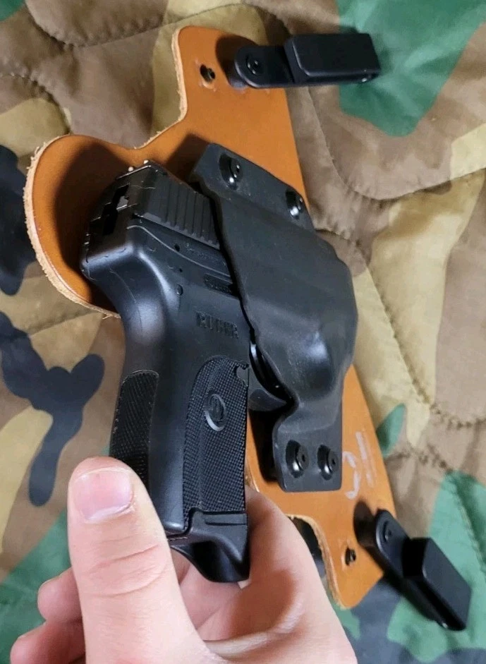 Alien Gear Ruger Lc9, Lc9s, Lc380,ec9s Iwb Right-hand Holster For With Laser  - Image 4 of 4