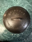 Griswold No. 9 Tite-Top Dutch Oven Cast Iron Lid 2552 A With Crack!!!