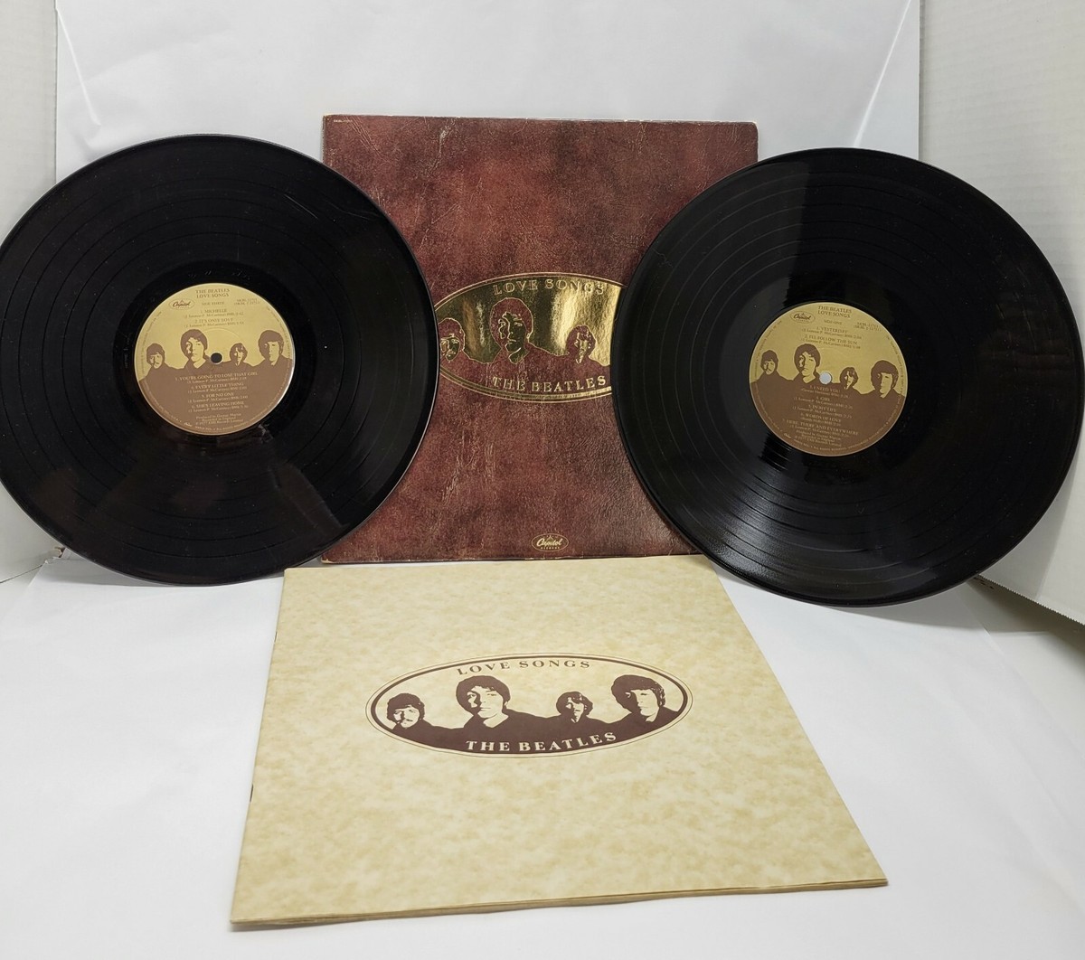 VINTAGE The Beatles Love Songs Double LP Vinyl Record Album