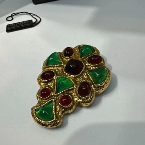 1985 CHANEL Vintage Red & Green Gripoix Brooch, 1.97" with Original Box