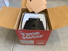 One (1) GE Panel Time Meter 240314ACAB1, 2.5W 480V 60H, Minutes Reset, NOS