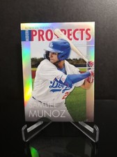 SAMUEL MUNOZ RC 💥 2023 Topps Bowman Modern Prospects Rookie Card Silver Prizm