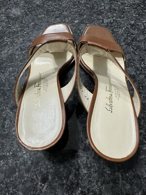 Salvatore Ferragamo 71/2 3A Leona Brown Sandals Leather Open