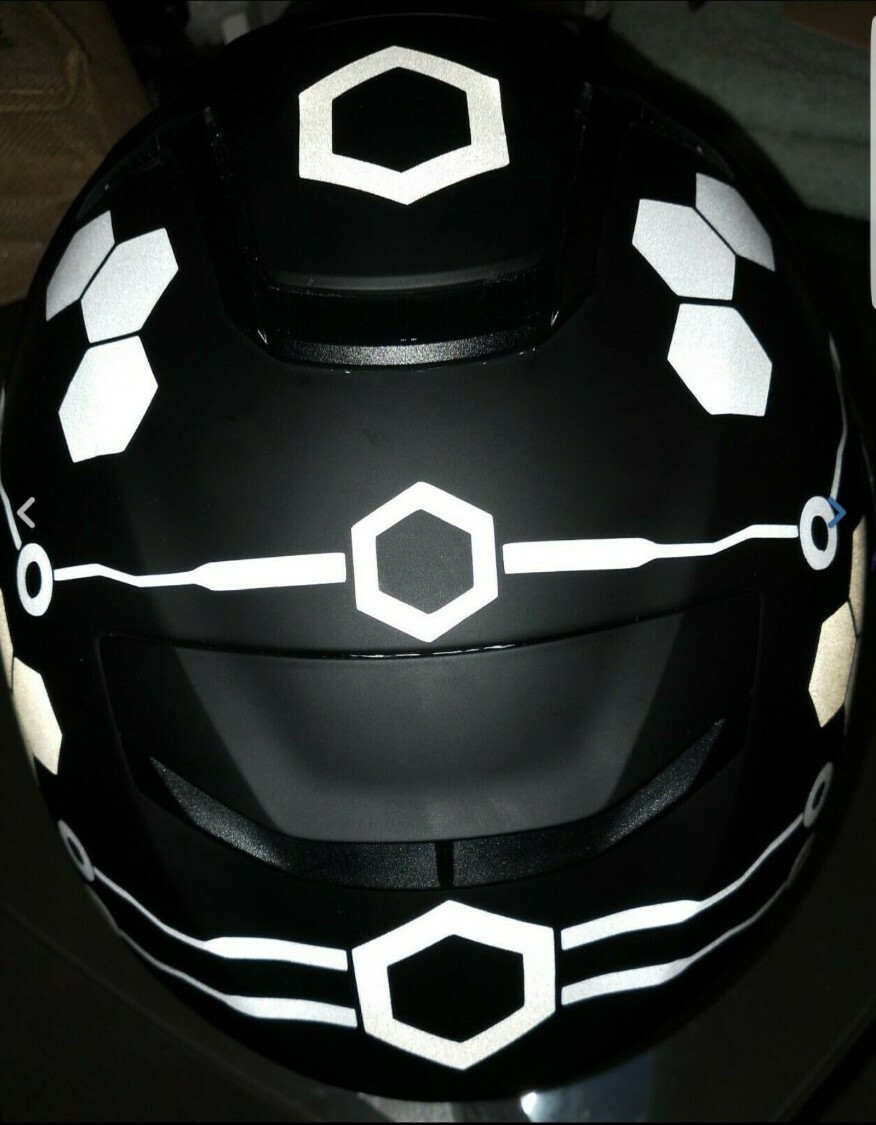 Reflektierende Flammen-Aufkleber 2er Set - Für Auto, Motorrad, Helm