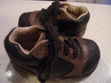 toddler boys black/brown leather Stride Rite "Tumble" shoes size 4 wide so cute 