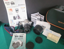 EOS Canon Rebel 2000 SLR 35mm Camera w/Beseler Carry Bag, Accessories, Manual
