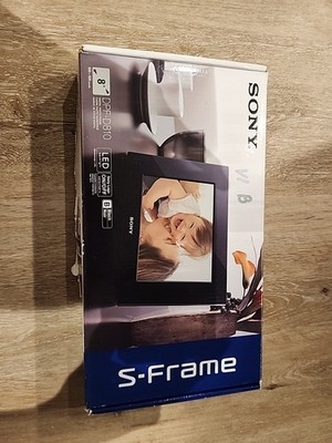 Sony S-Frame DPF-D810 LED Backlight 800 X 600 Pixels 8'' Photo Display