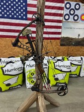 MISSION - Eliminator 2 Compound Bow RH 50-70# - PLUS EXTRAS
