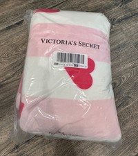 Victoria secret sherpa throw blanket, pink and red, hearts, valentines