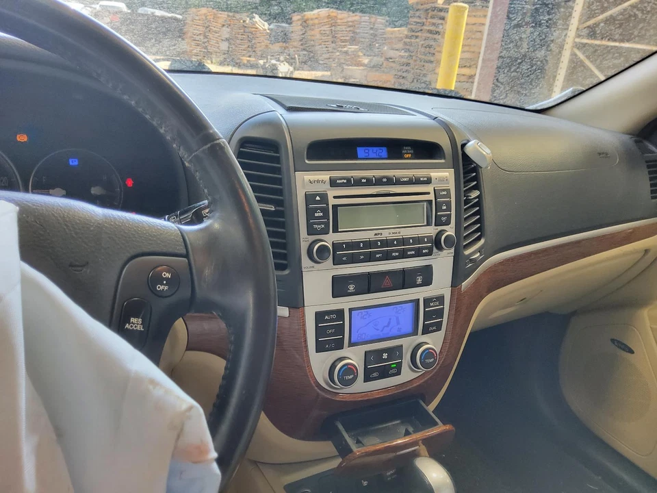 Conjunto de luz trasera derecha usado se adapta a: Hyundai Santa Fe 2008 cuarto montado en panel Foto 4 de 4