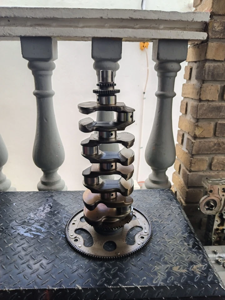 2015 Chevrolet Malibu 2.5 Liter Engine Crankshaft W/ Flexplate - Image 2 of 3