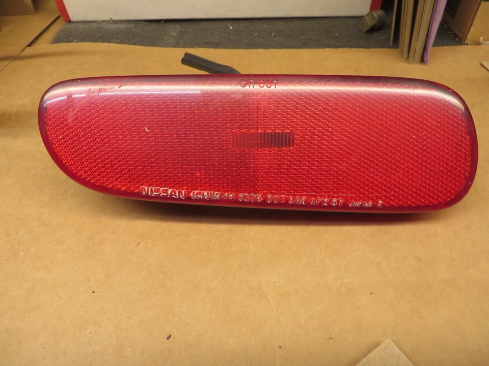 INFINITI Q45 Q 45 90 91 92 93 1990-1993 LUZ MARCADORA LATERAL TRASERA PASAJERO DIESTRO OEM Foto 2 de 3