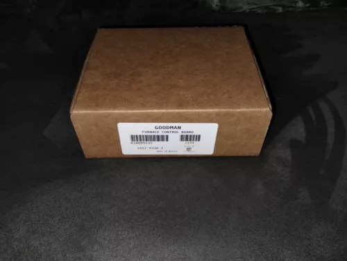 Goodman B18099-13 Furnace Control Circuit Board 1012-933D