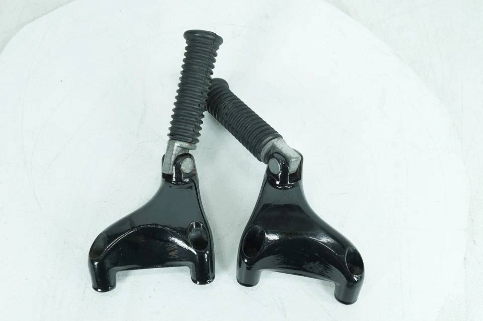 Harley Sportster XL883 C 2008 personalizada OEM pasajero estriberas izquierda y derecha Foto 4 de 4