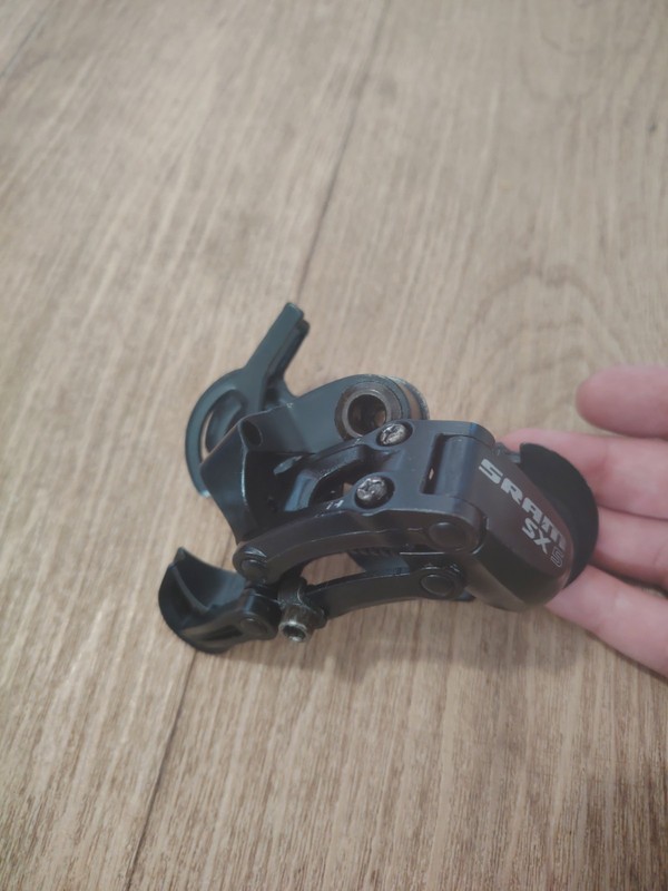 Sram Sx5 9 Speed Medium Cage Rear Derailleur Excellent Condition