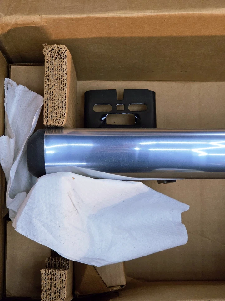 Estribo lateral de plataforma de camioneta OEM 2013-2022 para Ram 1500 2500 68144256AE Foto 2 de 4