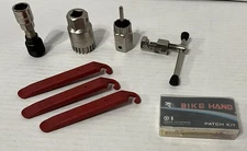 4 BIKE HAND Bicycle Repair Tools & Tire Patch Kit - Crank Bracket Chain Cassette