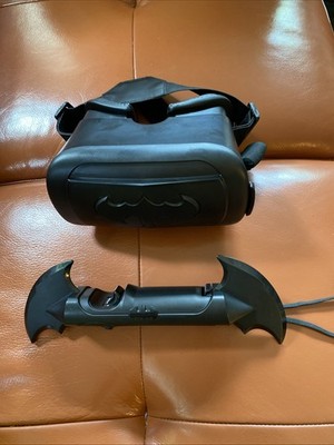 VRSE Batman Virtual Reality Headset And Batarang Set For Android & iOS