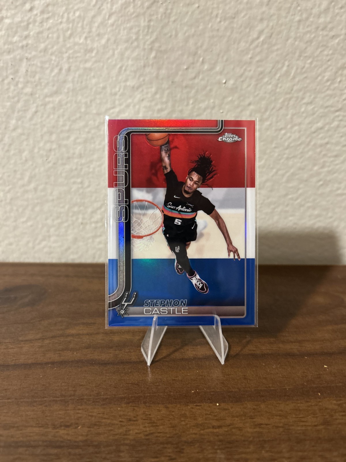 2025-26 Topps Chrome Update #82 Stephon Castle Red White and Blue Refractor