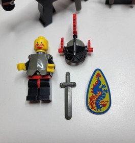 LEGO Castle: Black Knight 6009 Complete Set , No Instruction or Original Box