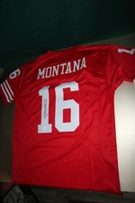 2021 Leaf Autographed Football Jersey Edition 11