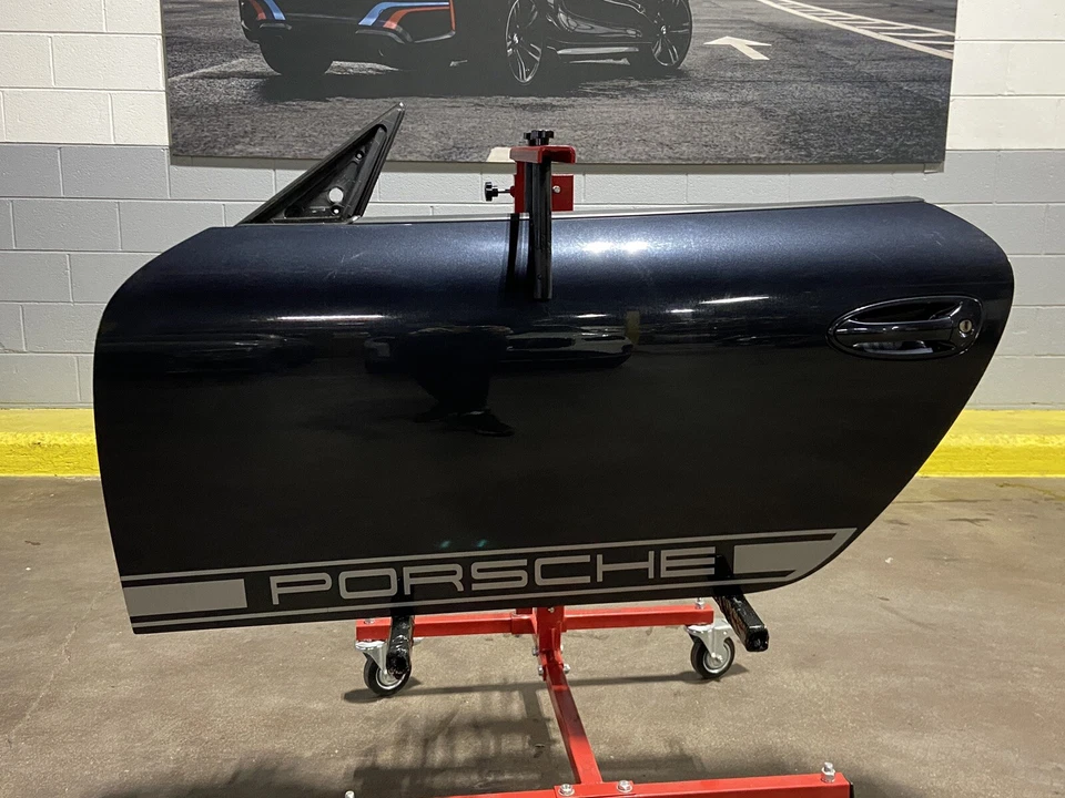 2006-2008 Porsche Cayman S Front Left Door Atlas Gray M7X OEM *NOTE* - Imagem 3 de 4