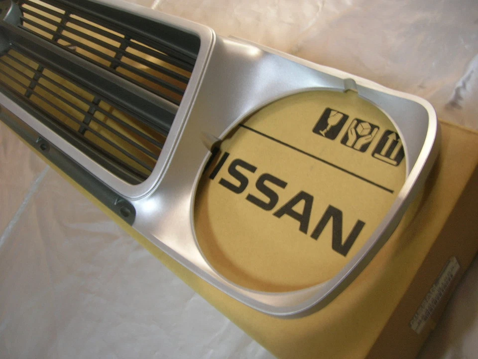 DATSUN 1200 Radiator Genuine Grille (Fits NISSAN B110 B120 Ute Sunny Truck GX5) - Image 4 of 4