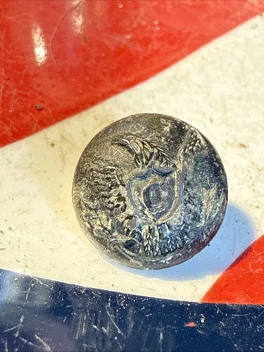 Dug Civil War 💥 🇺🇸 💣  Eagle C Cuff Button Cavalry PH LA