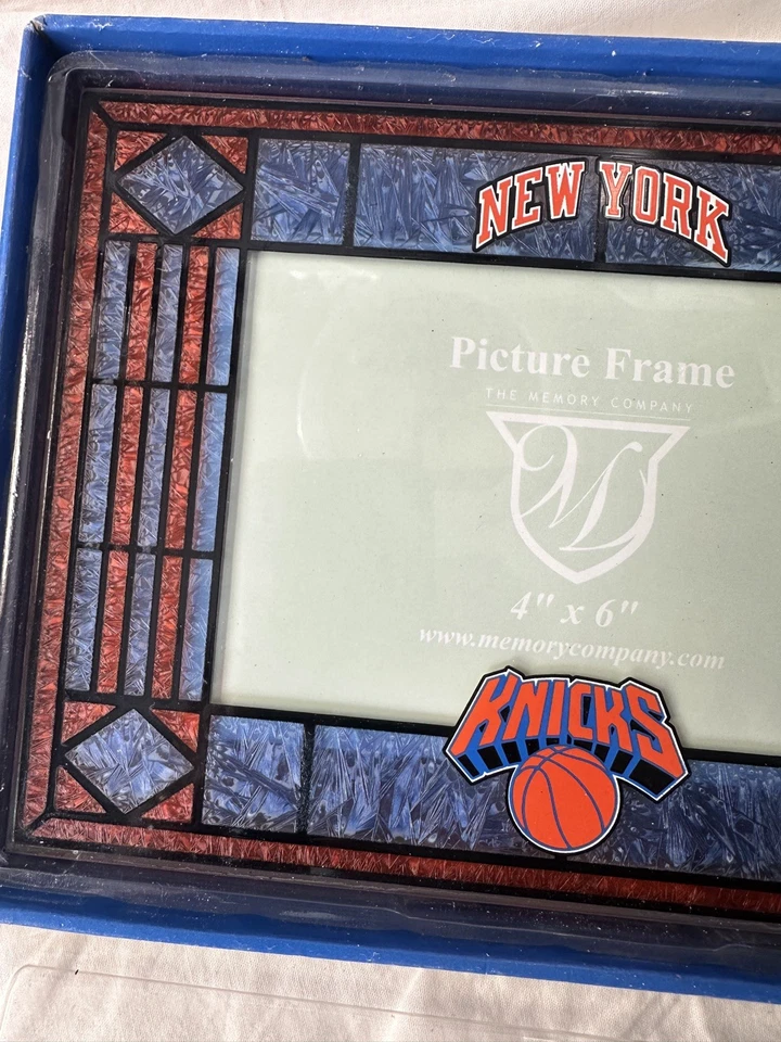 收藏品NBA纽约尼克斯队4英寸x6英寸艺术玻璃相框 — 第 2/4 张图片