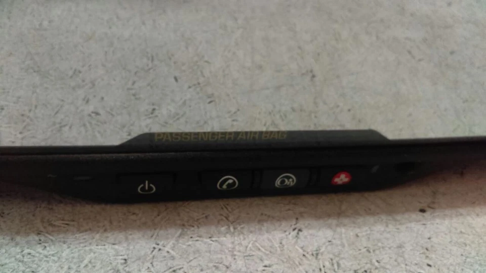 Внутреннее зеркало заднего вида OnStar E11015322 2005 2006 2007 2008 2009 GMC ENVOY - Изображение 2 из 4