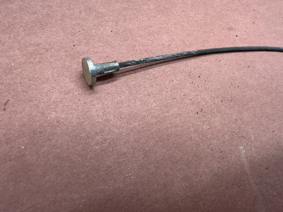 Кабель спидометра Speedo Bowden для BMW E12 528I 530I от оригинального производителя No79242 - Изображение 2 из 4