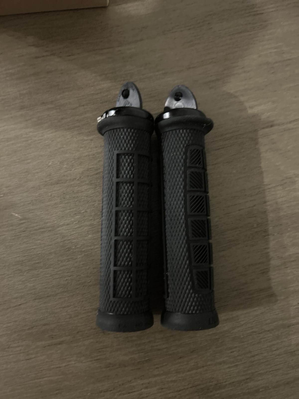 ODI Elite Pro Lock-On Bike Grips - Black