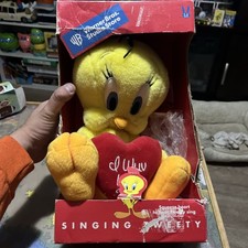 Tweety Bird I Wuv You - Vintage 1998 Warner Brothers Looney Tunes Plushie NIB