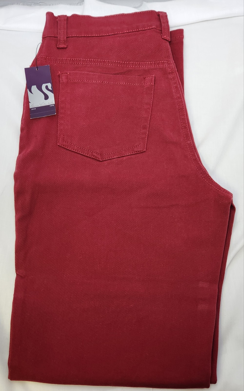 Gloria Vanderbilt Classic Fit Cherry Bomb Ultra Stretch Jeans (Size 8) – New - Thumbnail 4